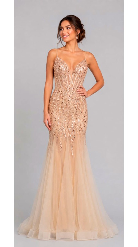 VESTIDO COLOR DORADO CON BORDADO DE LENTEJUELAS DORADAS Y TULL EN LA PARTE INFERIOR