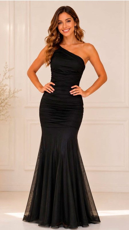 VESTIDO NEGRO ASIMETRICO CORTE CON TULL ABAJO TELA LICRA