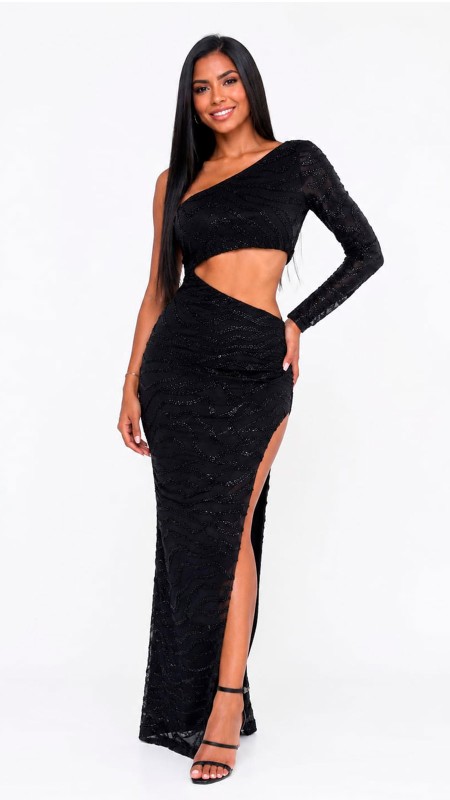 VESTIDO NEGRO CON ABERTURA EN LA CINTURA Y CON UNA SOLA MANGA LARGA CON PEDRERIA