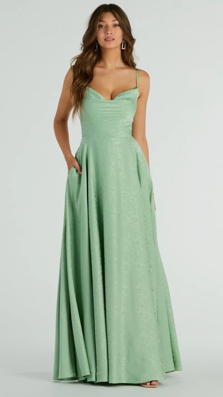 VESTIDO VERDE MENTA FLOREADO