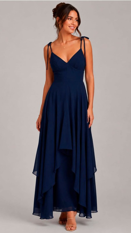 VESTIDO COLOR AZUL MARINO OSCURO EN CAPAS CORTE PRINCESA CON CORSET