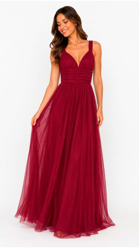 VESTIDO COLOR VINO ( POMPOSO )