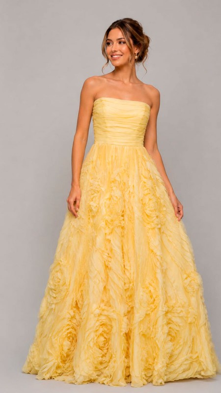 VESTIDO COLOR AMARILLO CLARO ( POMPOSO )