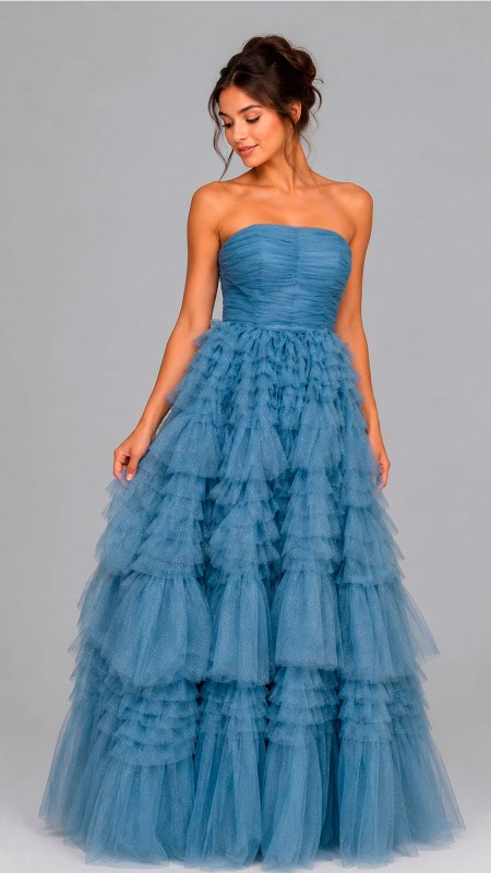 VESTIDO COLOR CELESTE EN ESTRAPLE