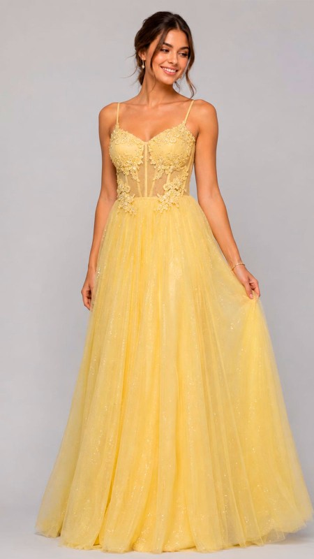 VESTIDO COLOR AMARILLO CLARO POMPOSO