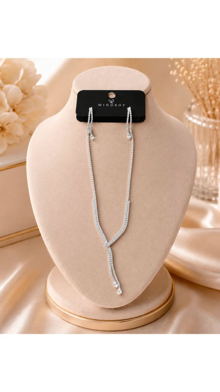 COLLAR MAS ARETES EN FORMA DE PUNTO DE LUZ