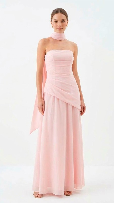 VESTIDO COLOR ROSA PASTEL CON MASCADA EN EL CUELLO