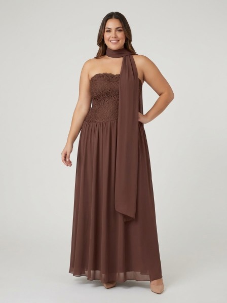 VESTIDO CAFE STRAPLESS CON CHALL