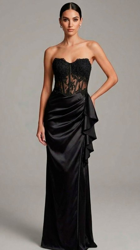 VESTIDO COLOR NEGRO CON ESCOTE TRANSPARENTE Y CORTE ESTRAPLE