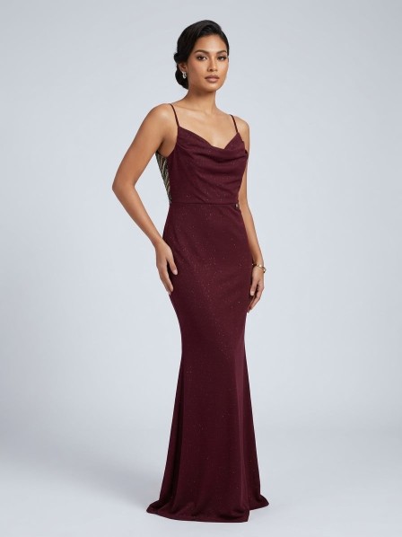 VESTIDO GUINDO BRILLOSO SIN ABERTURA