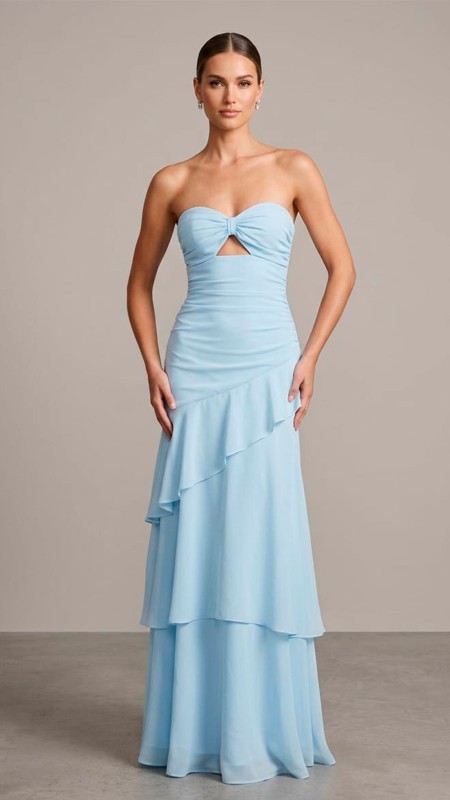 VESTIDO COLOR CELESTE BAJIRO EN TELA SEDA CON VOLADOS EN LA PARTE INFERIOR