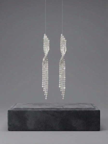 ARETES  ALARGADOS CON PEQUEÑAS PEDRERIAS