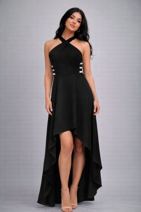VESTIDO NEGRO CON COLA DE PATO