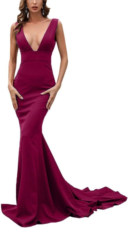 VESTIDO GUINDO ESCOTE V PROFUNDO