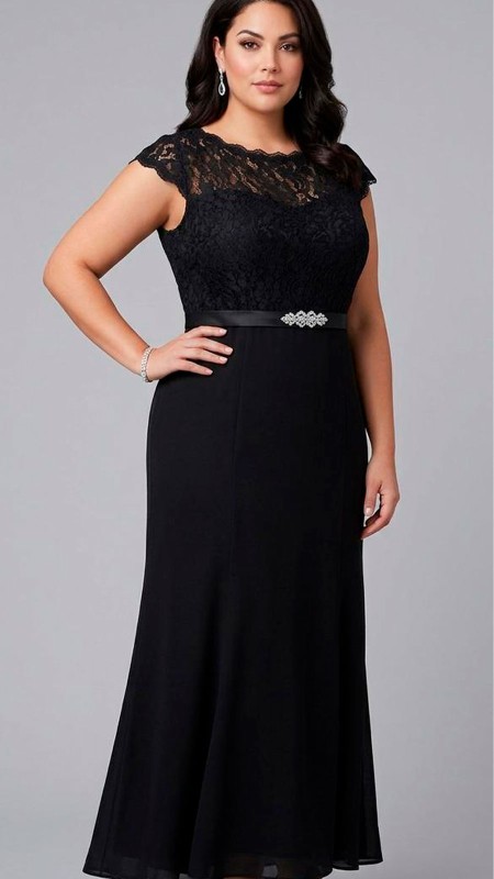 VESTIDO NEGRO CON ENCAJE DE GASA