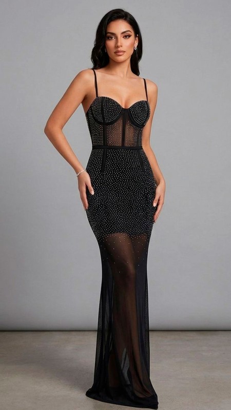VESTIDO NEGRO CON STRASS Y TRANSPARENCIA
