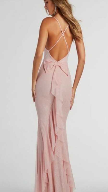 VESTIDO ROSA BEBE CON LAZO Y VOLAOS ATRAS