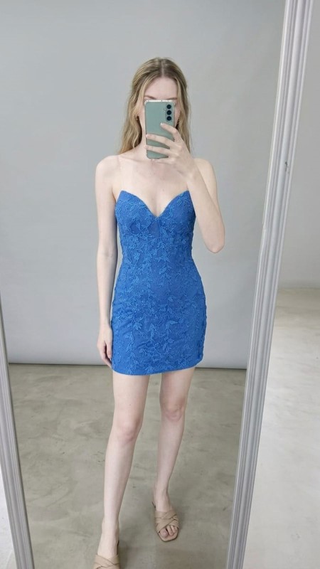 VESTIDO CALIPSO DE ENCAJE CORTO