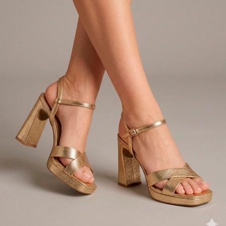 TALLA 35 COLOR DORADO